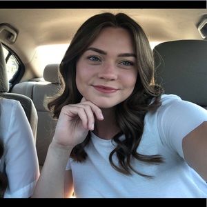 Meet your Posher, Diana